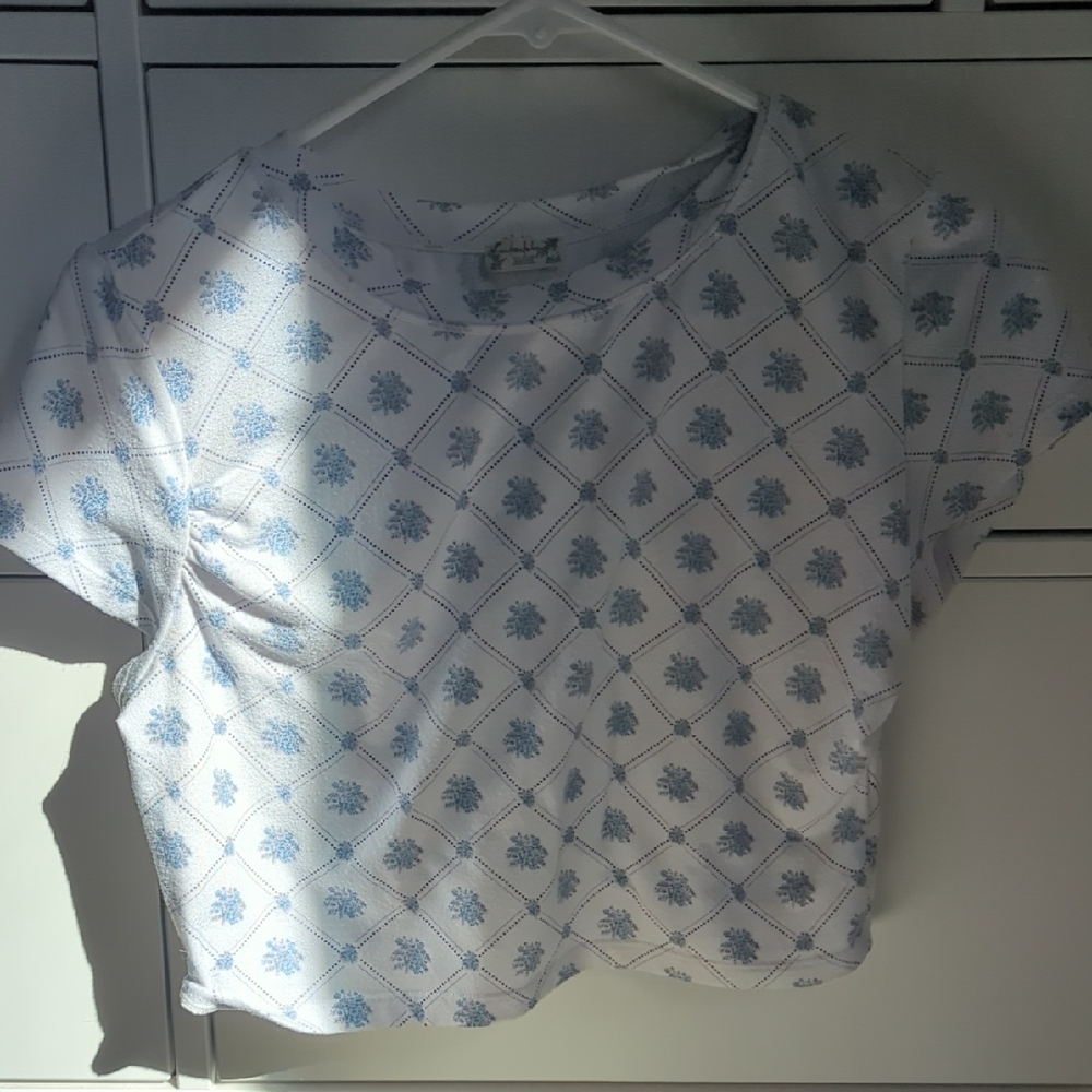 Free People Blue and White Patterned Short Sleeve Tee